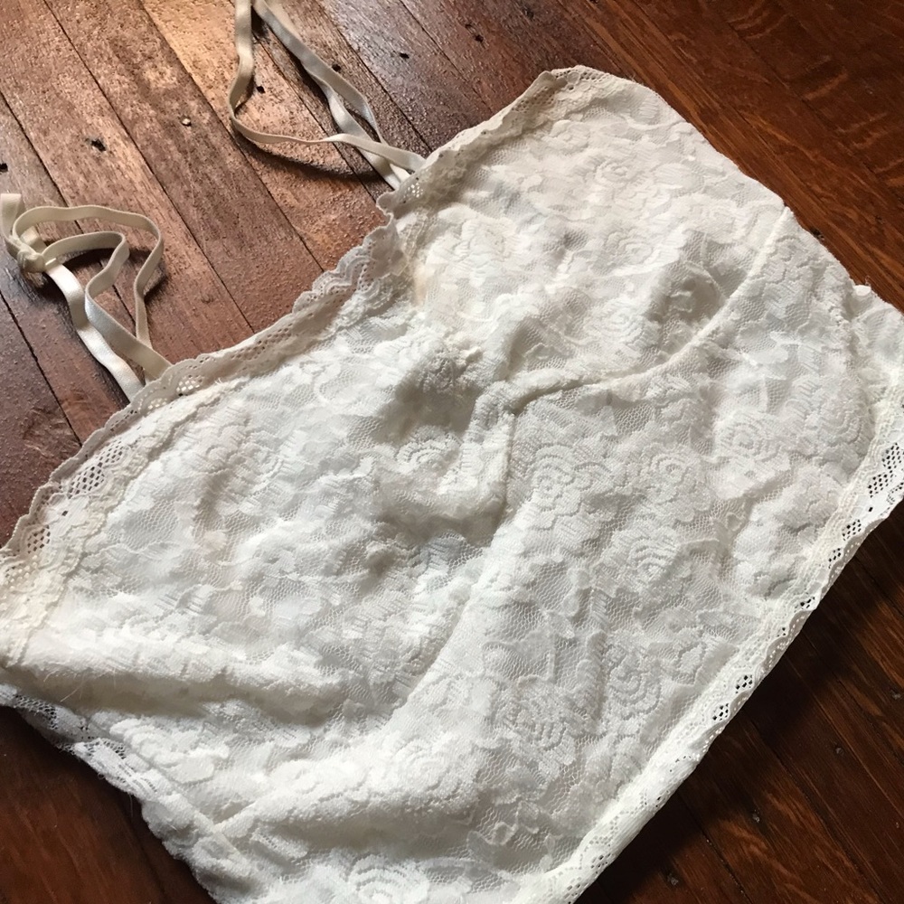 White bandeau with adjustable straps